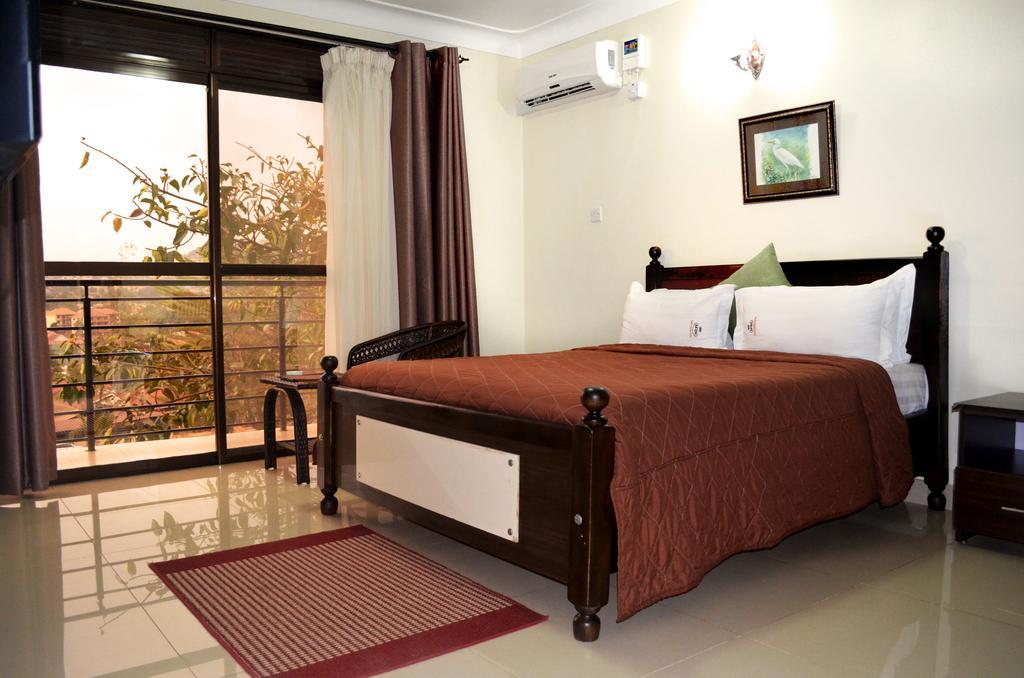 Marie'S Royale Hotel Kampala Exterior photo