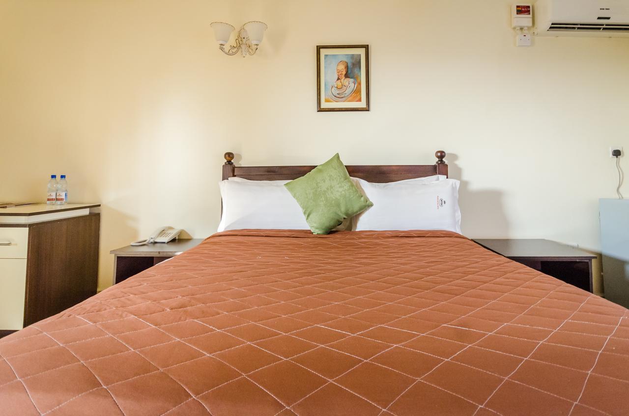 Marie'S Royale Hotel Kampala Exterior photo