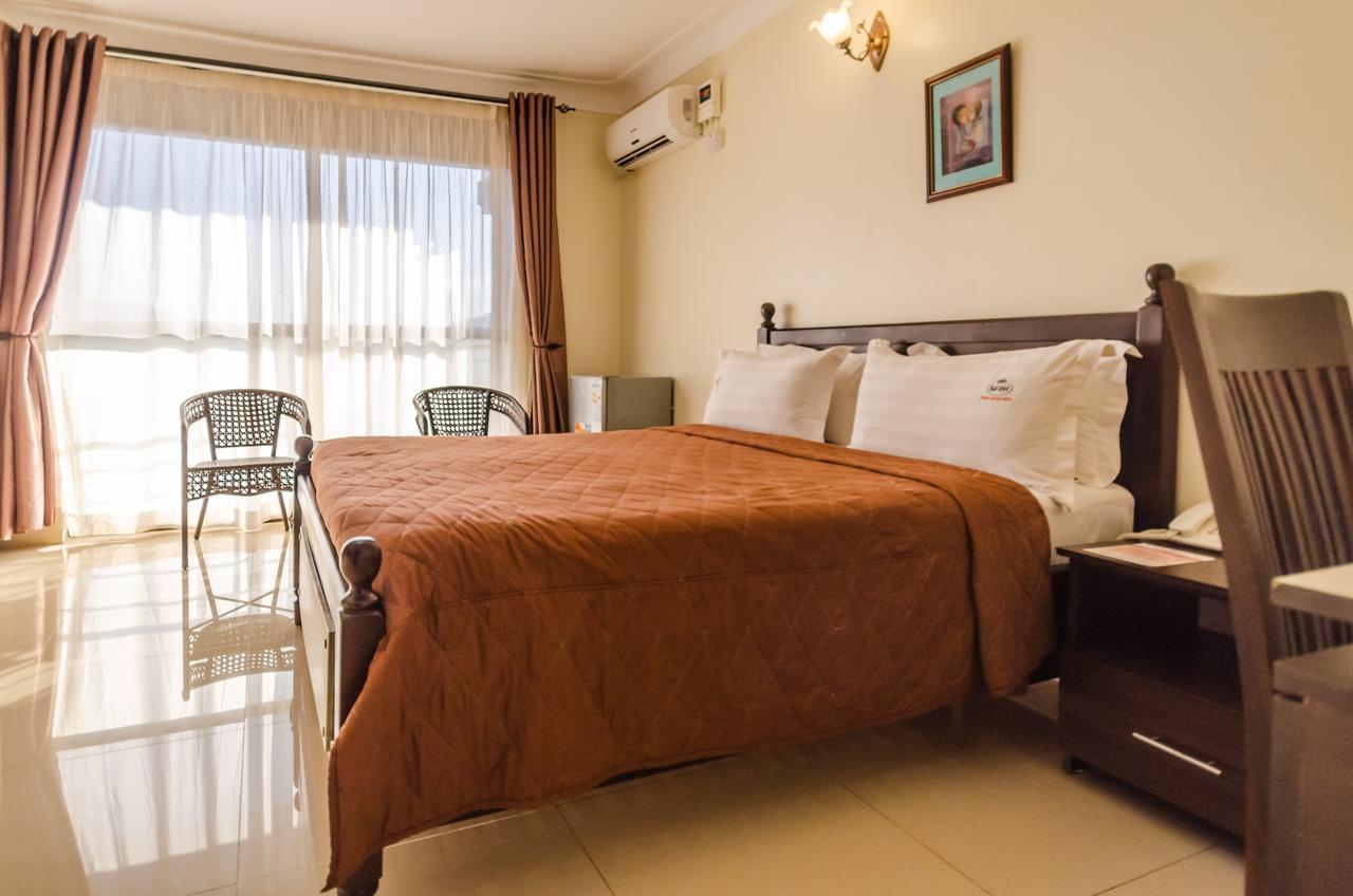Marie'S Royale Hotel Kampala Exterior photo